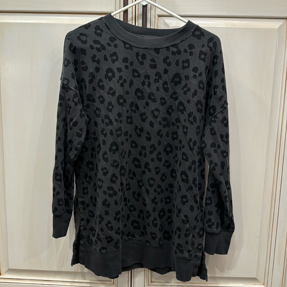 Leopard Sweatshirt